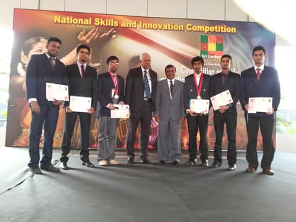 Indika Sirimanna receiving Career Achievement Award